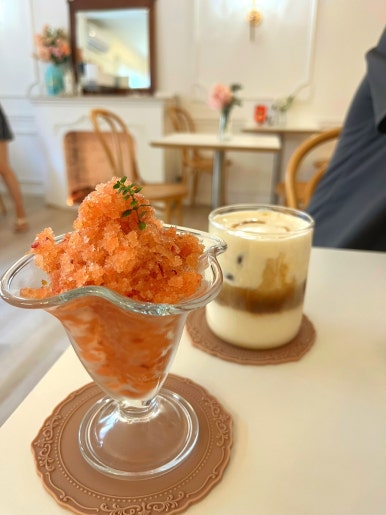카페 몬스터레빗 이미지
