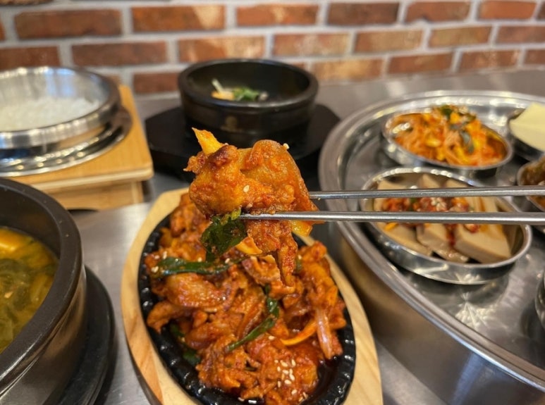 화성식당 이미지