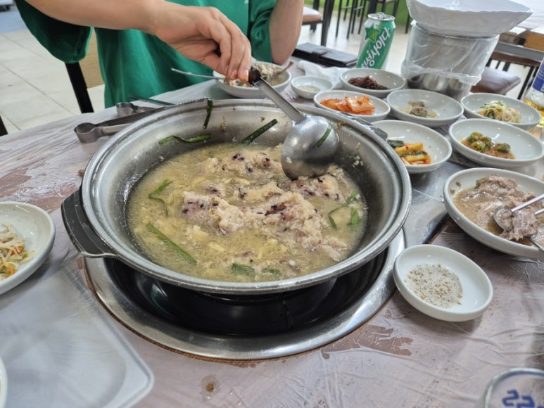 신토불이옻닭 이미지