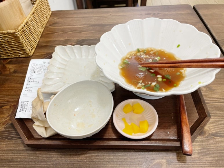 야옹유부 이미지
