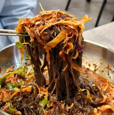 족발에 취하다 이미지