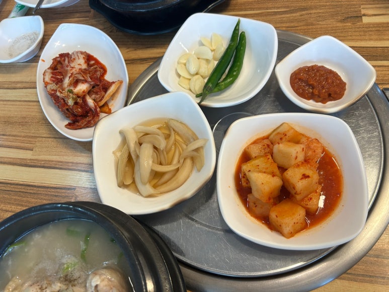 황금한방오리 이미지