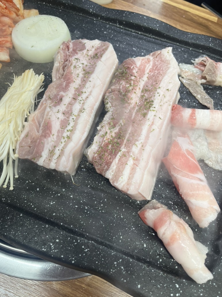 돈앤삼겹하귀점 이미지