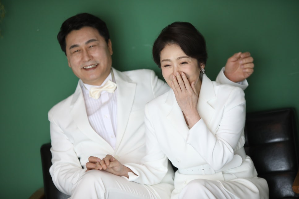 로얄스튜디오 이미지