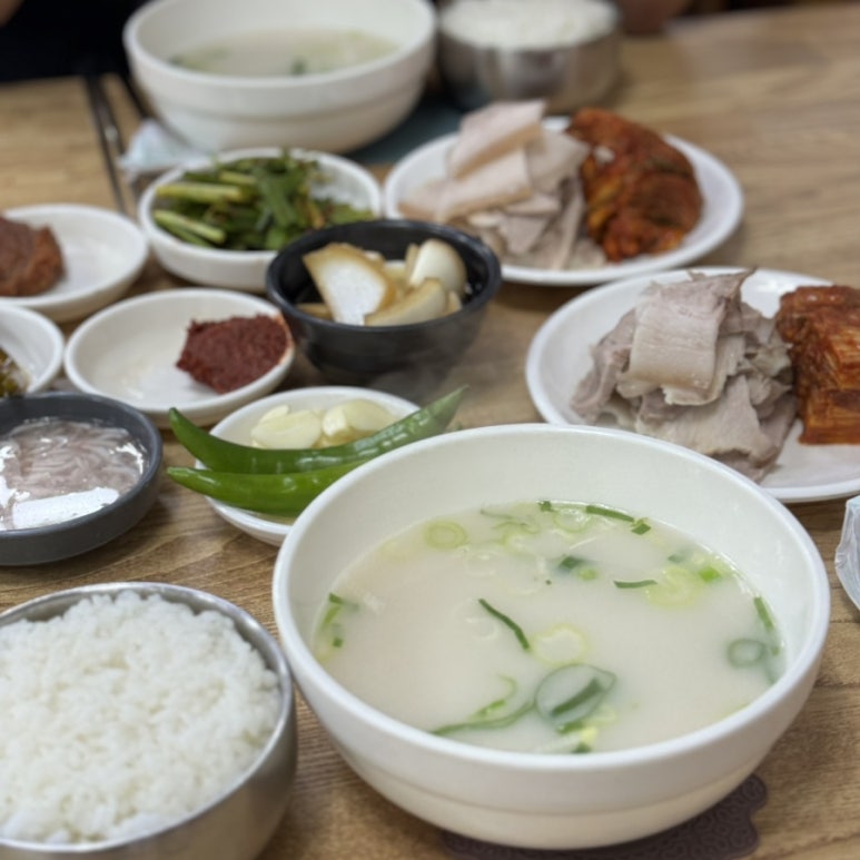 쏘네네일 이미지