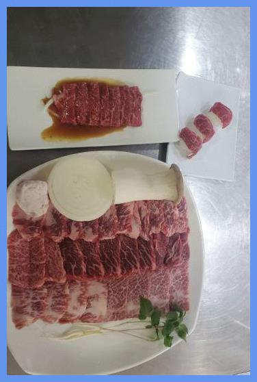 암소 한우촌 정육점 이미지
