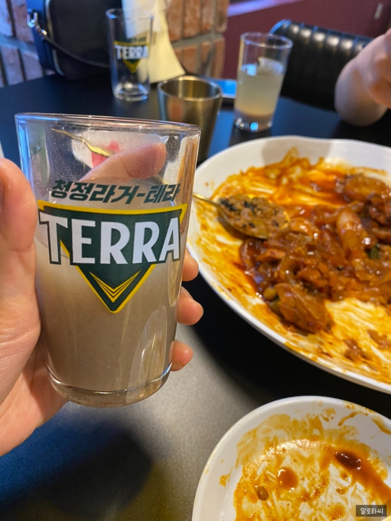 황궁찜닭 이미지