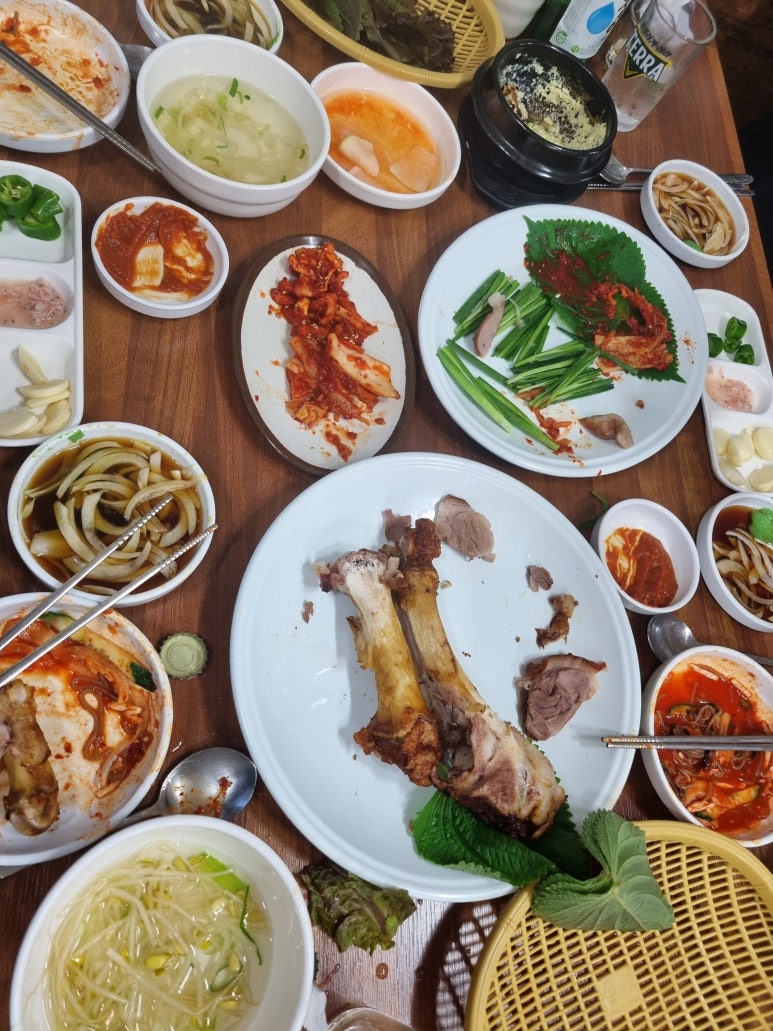 이조왕족발 이미지