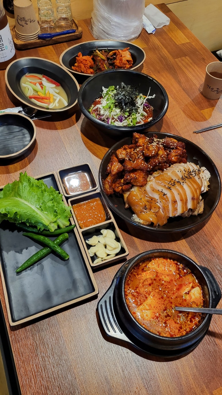 더맛있는족발보쌈아산용화점 이미지