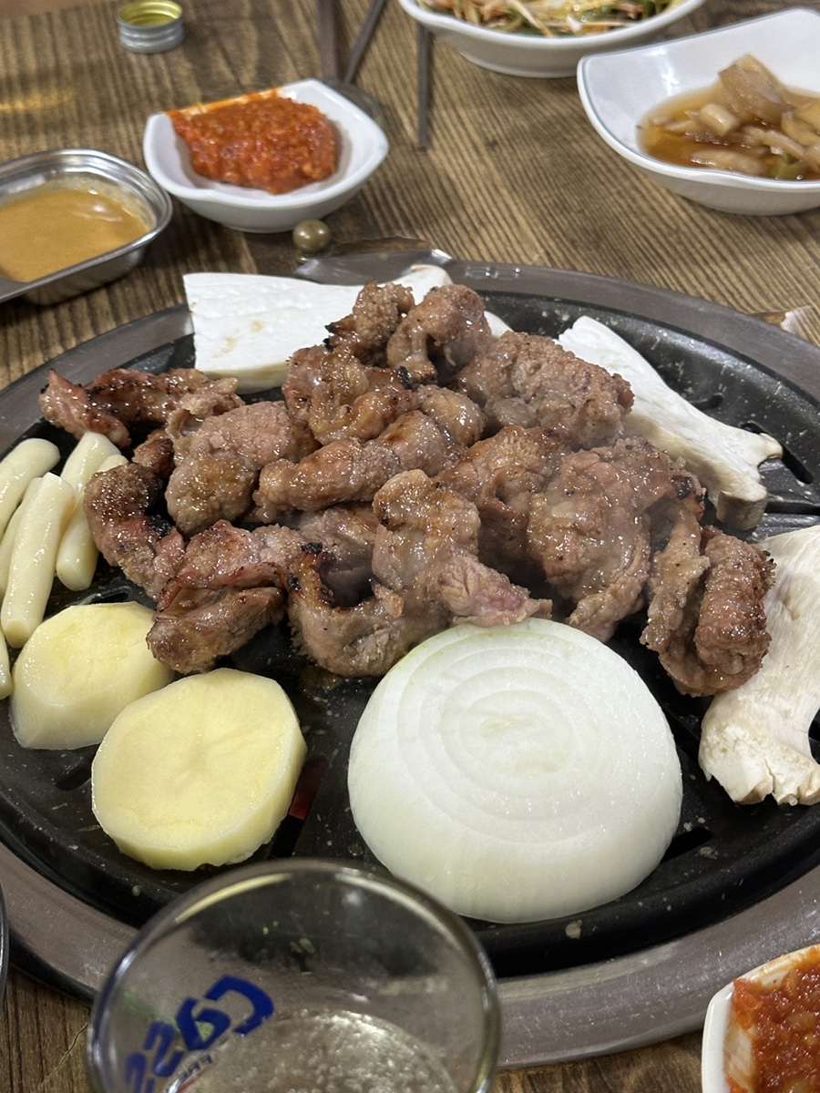 건방진오돌뼈 이미지