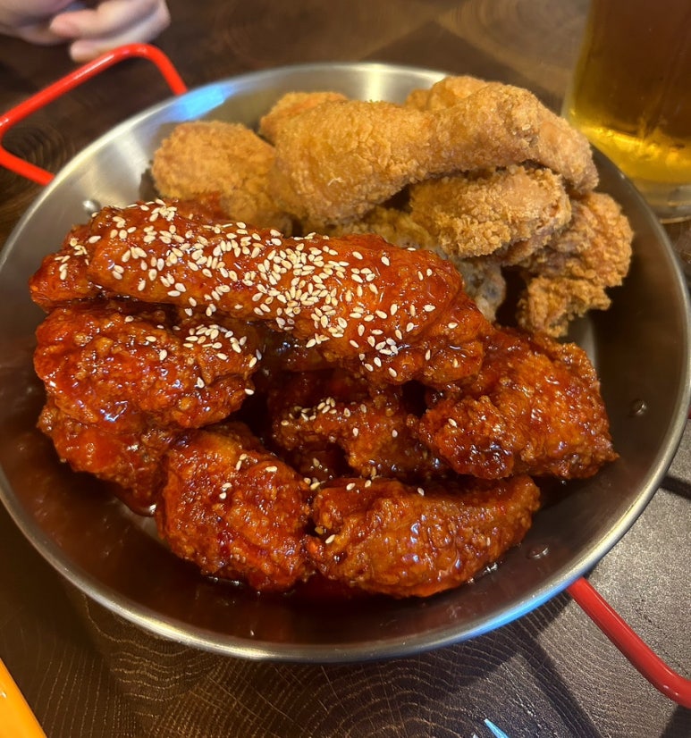 큐큐치킨 이미지