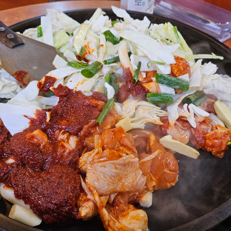 춘천마신는닭갈비 이미지