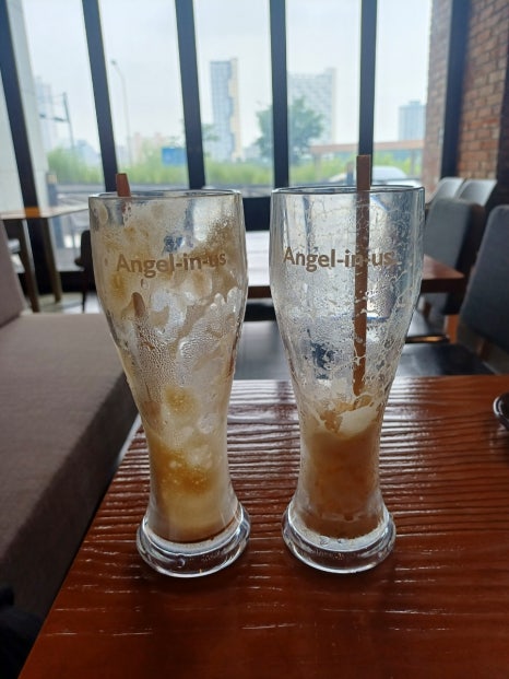 엔제리너스울산성남강변점 이미지