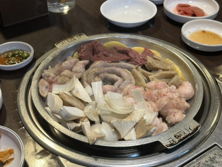 놀뫼곱창 이미지