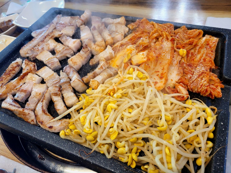 마포돌삼겹살 이미지