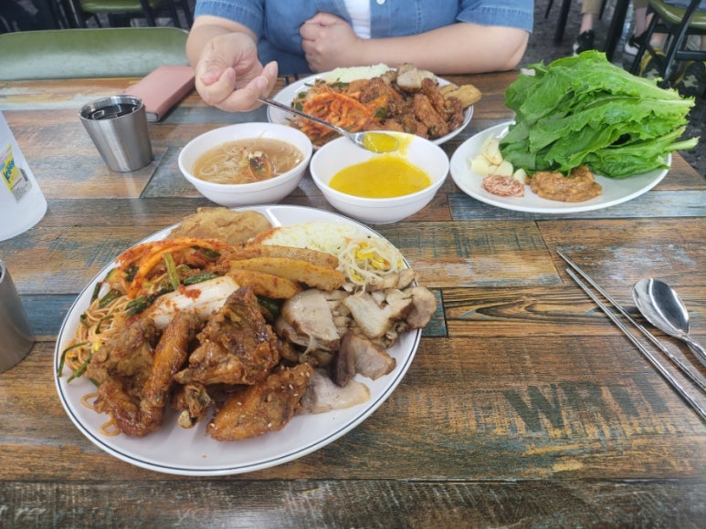 봉숙이네 한식뷔페 이미지