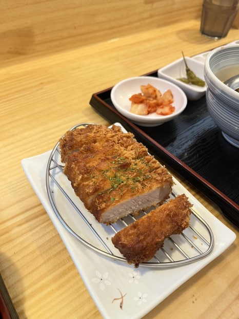 카네카츠 이미지