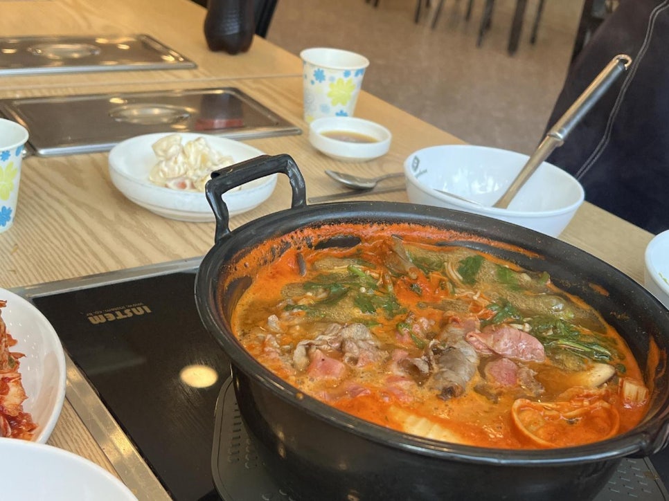 등촌샤브칼국수 이미지