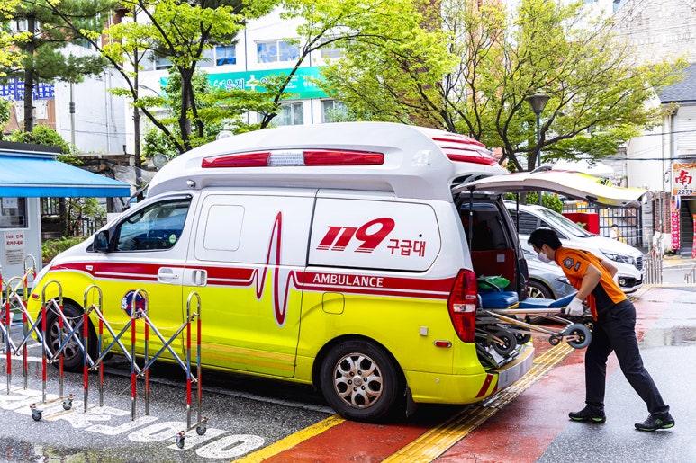 까치산내과 이미지