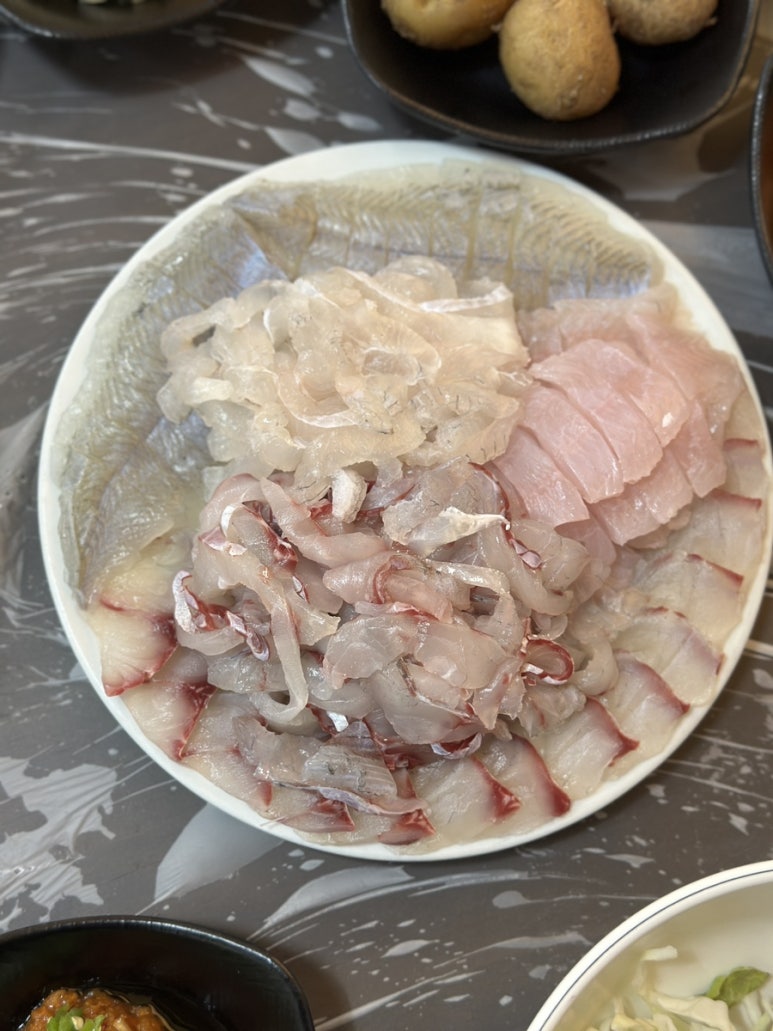 원조갯바위횟집 이미지