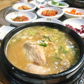 장시돌옻닭 이미지
