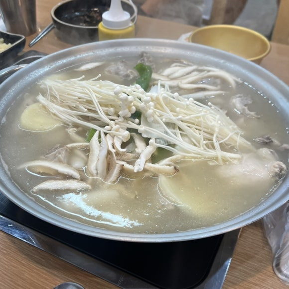 태릉촌닭한마리 이미지