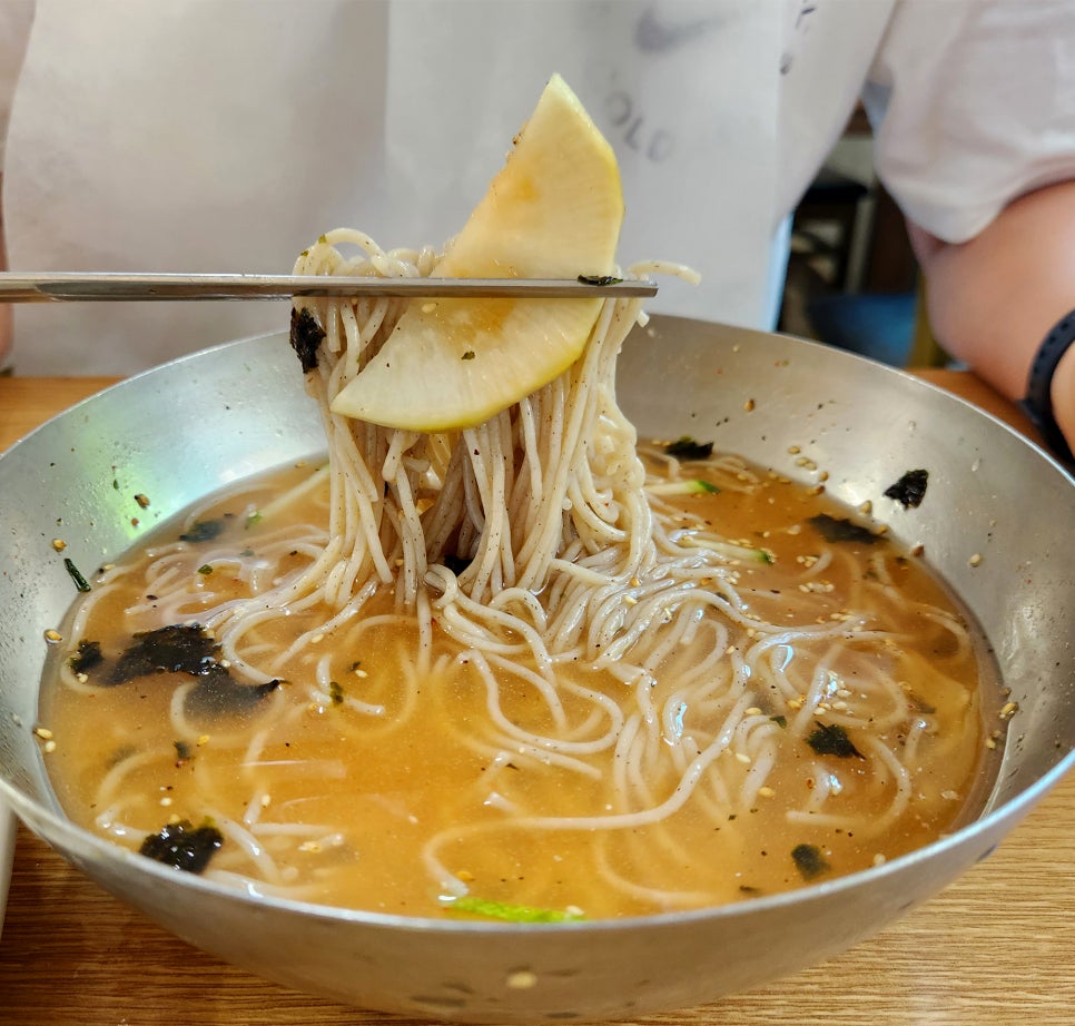 안골막국수 이미지