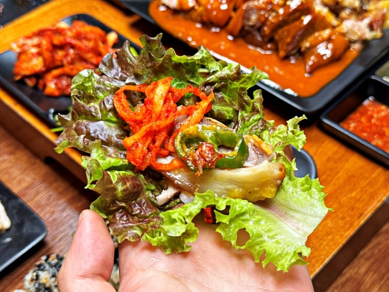 귀한족발 이미지