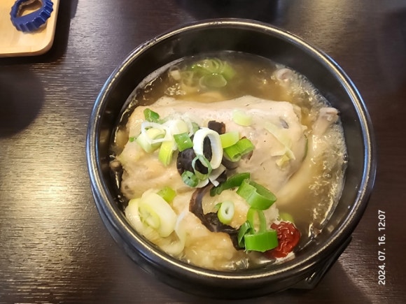 장수능이삼계탕 이미지