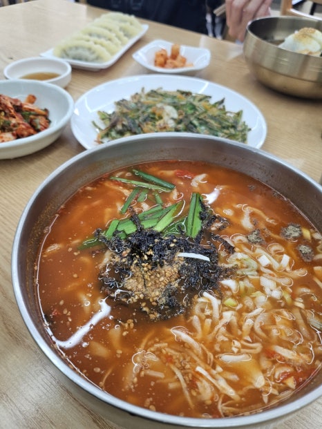 최가네촌국수 이미지