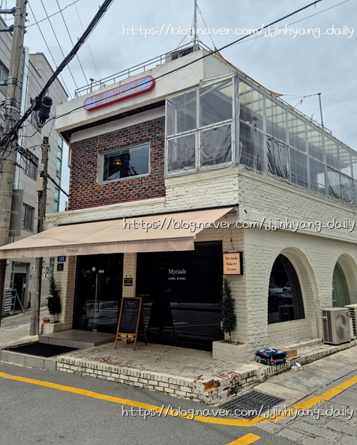 카페 드 토스트 이미지