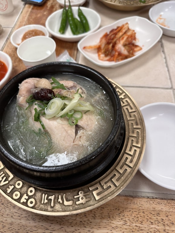 명동칼국수두정역점 이미지