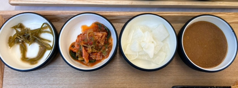부산댁율하부산밀면 이미지