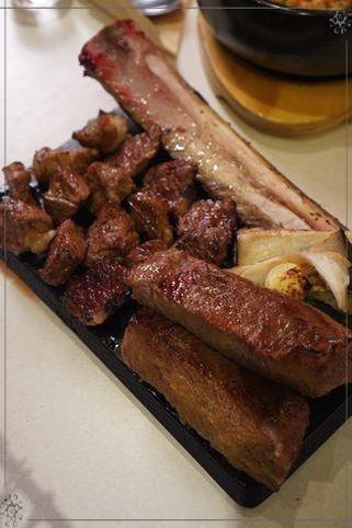 우뚝화로구이 이미지