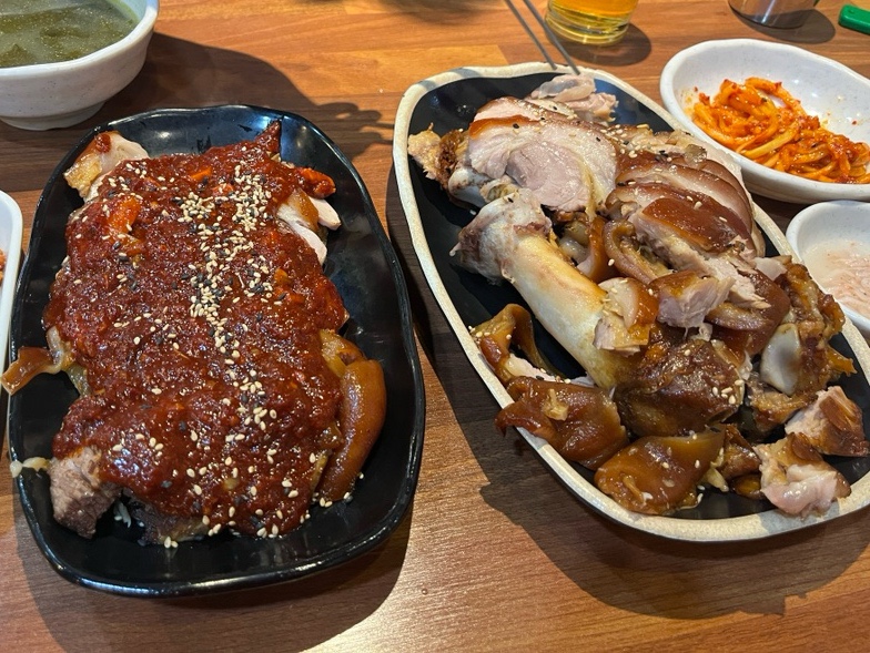 맛있는돈족발 이미지