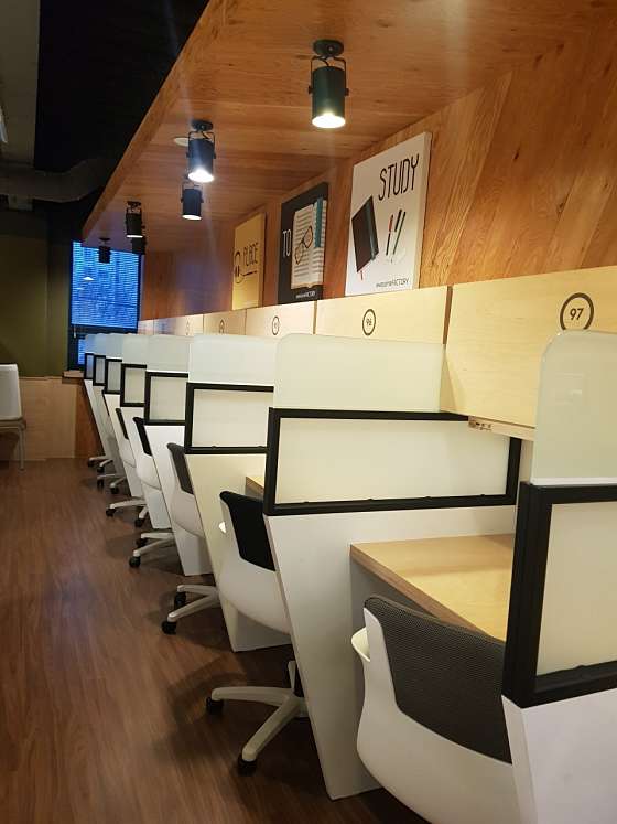 어썸스터디카페 이미지
