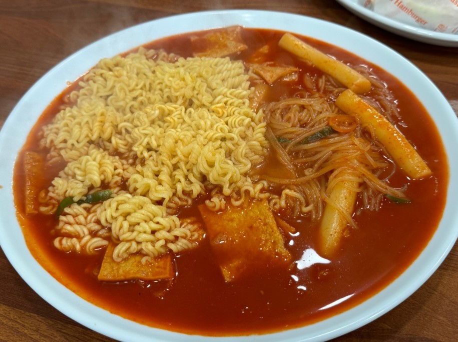 멕스칸떡볶이 이미지