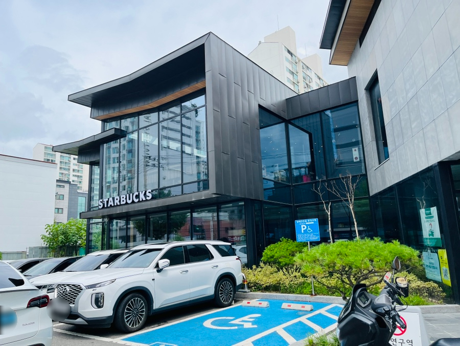 스타벅스오산원동DT점 이미지