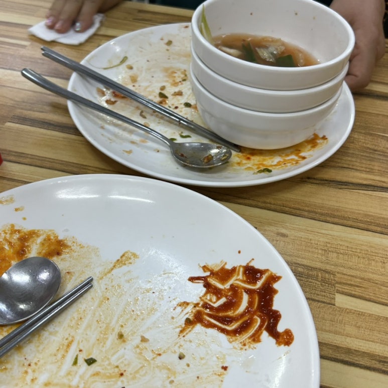 행복함바뷔페 이미지