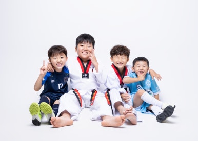 찌꼬찌꼬스튜디오 이미지