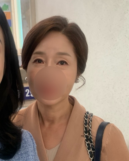 아이덴메이크업헤어 이미지