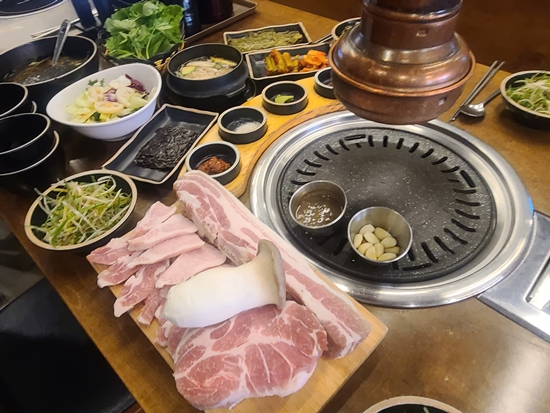강변삼겹살 이미지
