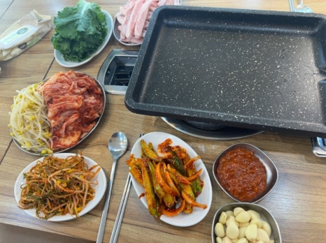 황금복돼지 이미지