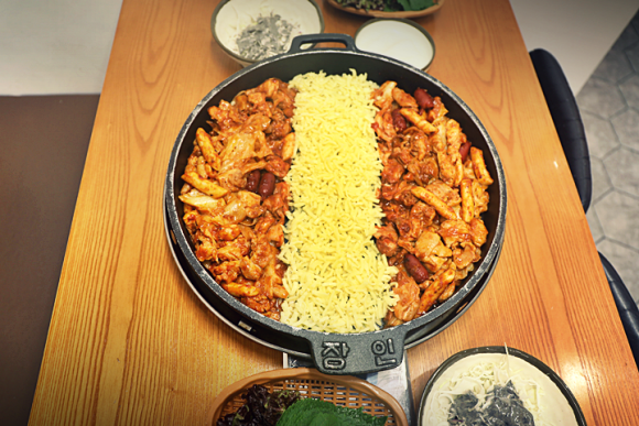 까다로운닭갈비 이미지