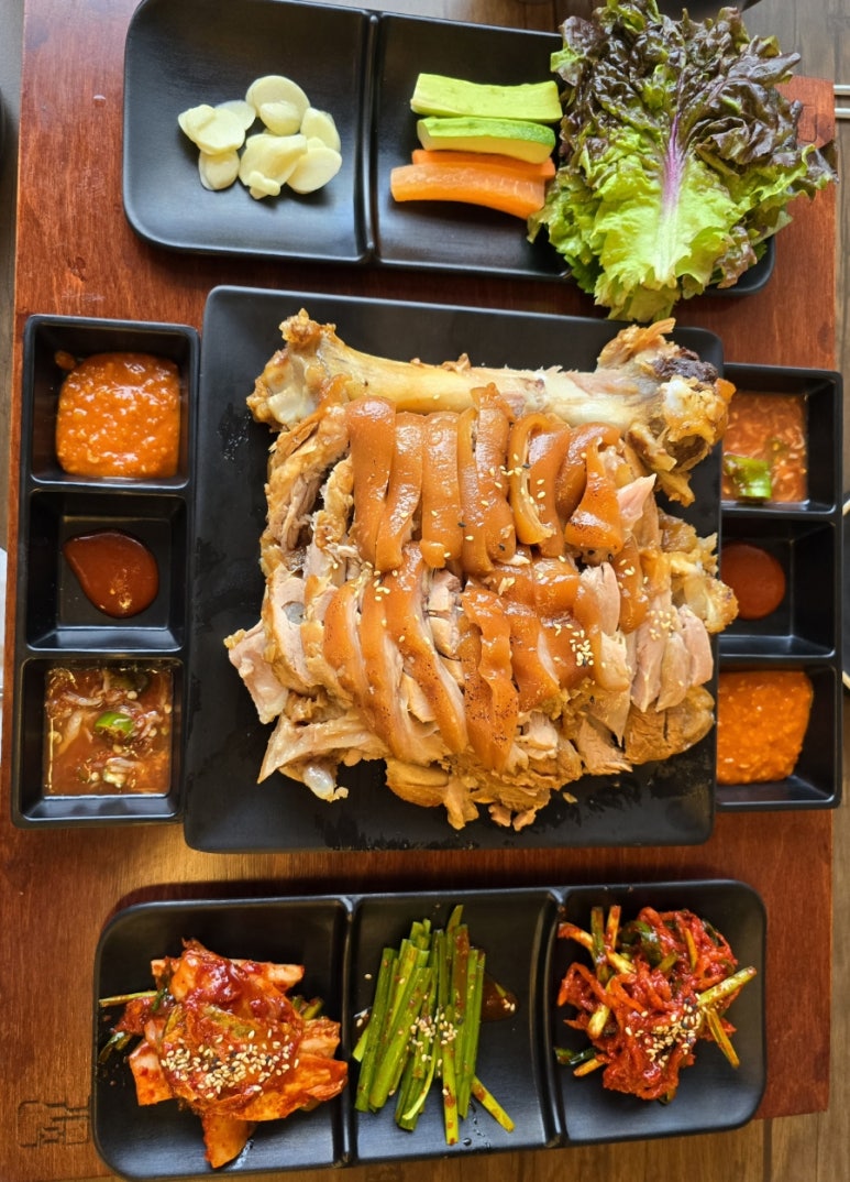 귀한족발석관점 이미지
