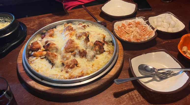 바람난촌닭바베큐 이미지