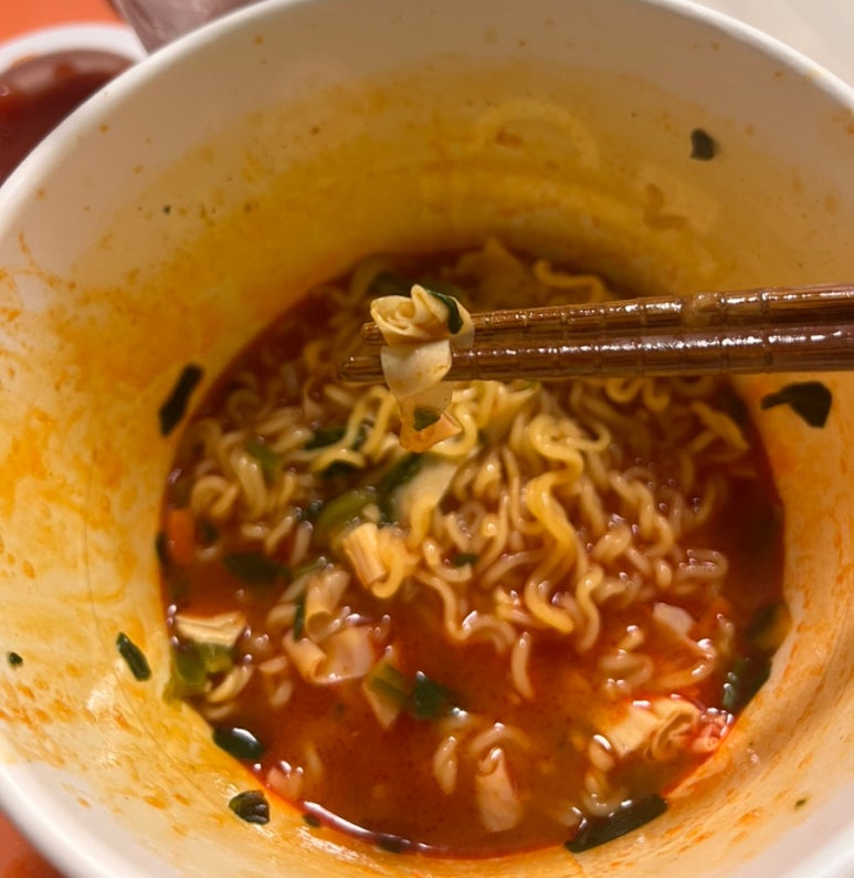 교촌치킨신부 이미지