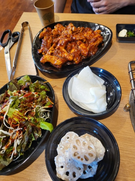 항아리철판닭갈비막국수파주점 이미지