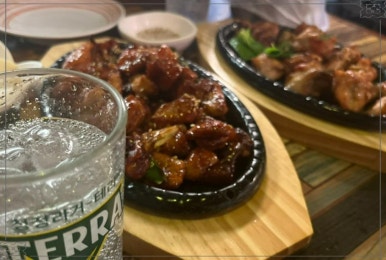 바베큐치킨 이미지