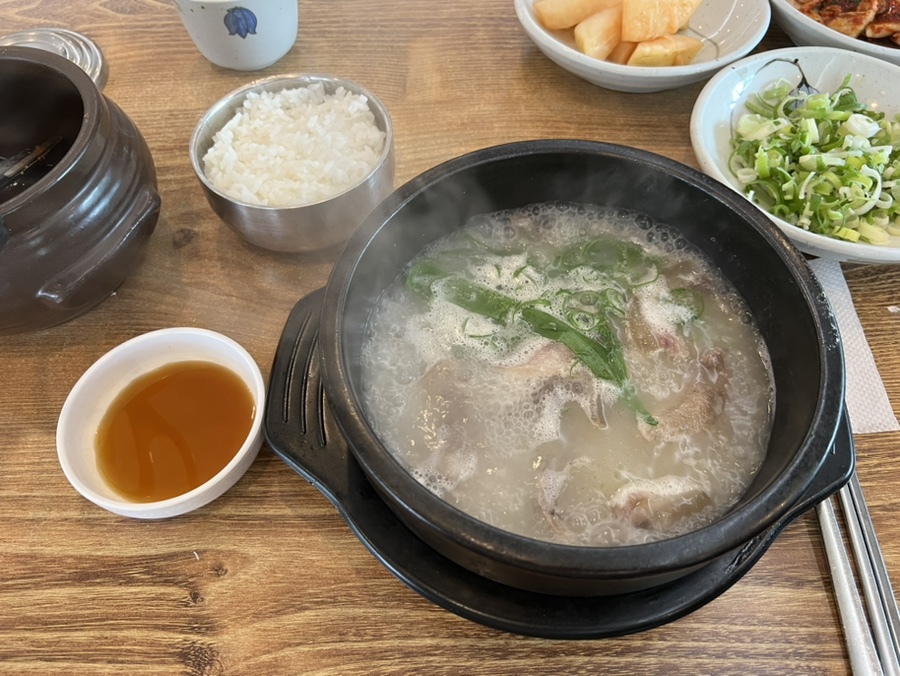 소나무한우곰탕 이미지